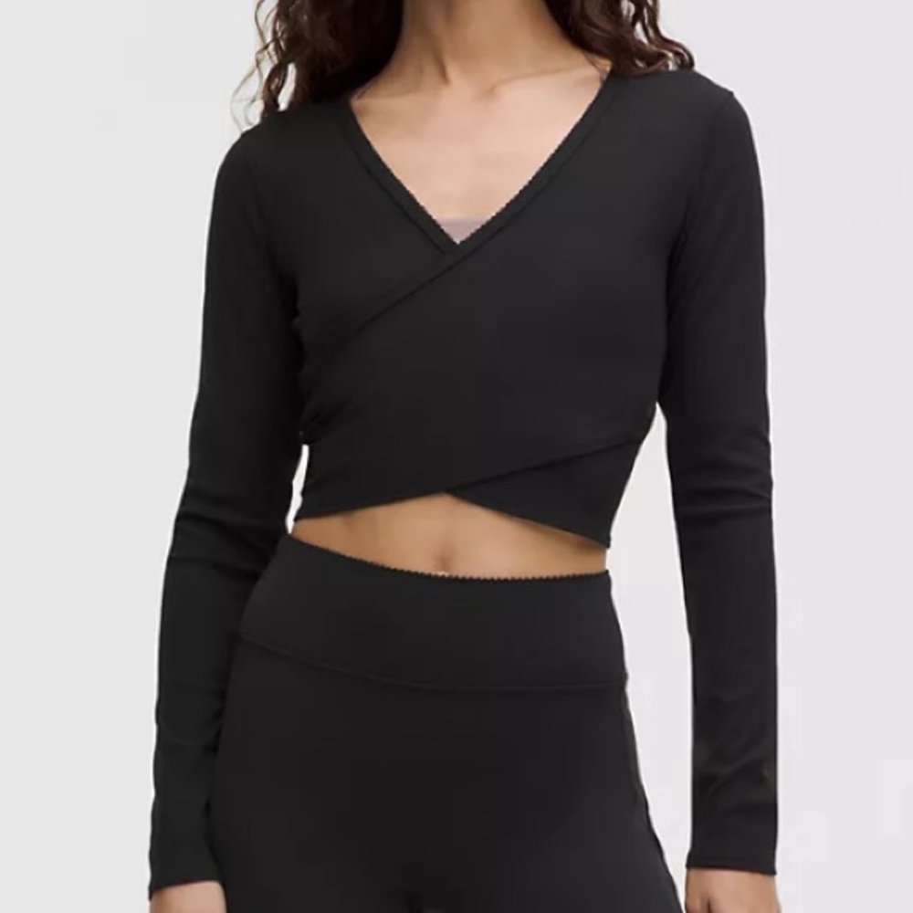 Lululemon Nulu Ribbed Wrap-Front Long-Sleeve Shirt
Heart - NWOT